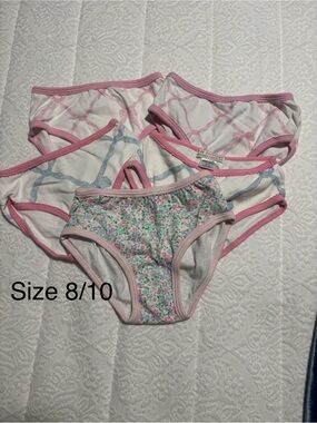 The Beaufort Bonnet Company Girls' White Briefs with Pink Trim - Floral Accent